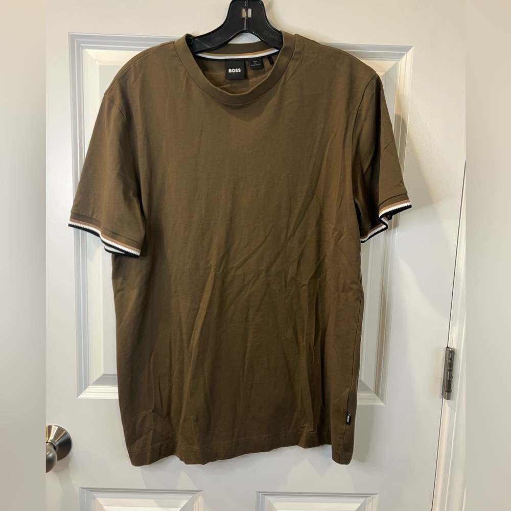 Boss Men's Olive Short Sleeve Tee
